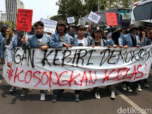 #HidupMahasiswa Trending Nomor Satu Dunia