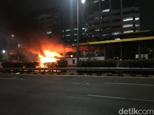 Tol Dalam Kota Beroperasi Normal Pascademo Mahasiswa