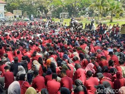 Gabungan Mahasiswa Demo di DPRD Kota Malang, Apa Saja Tuntutannya?