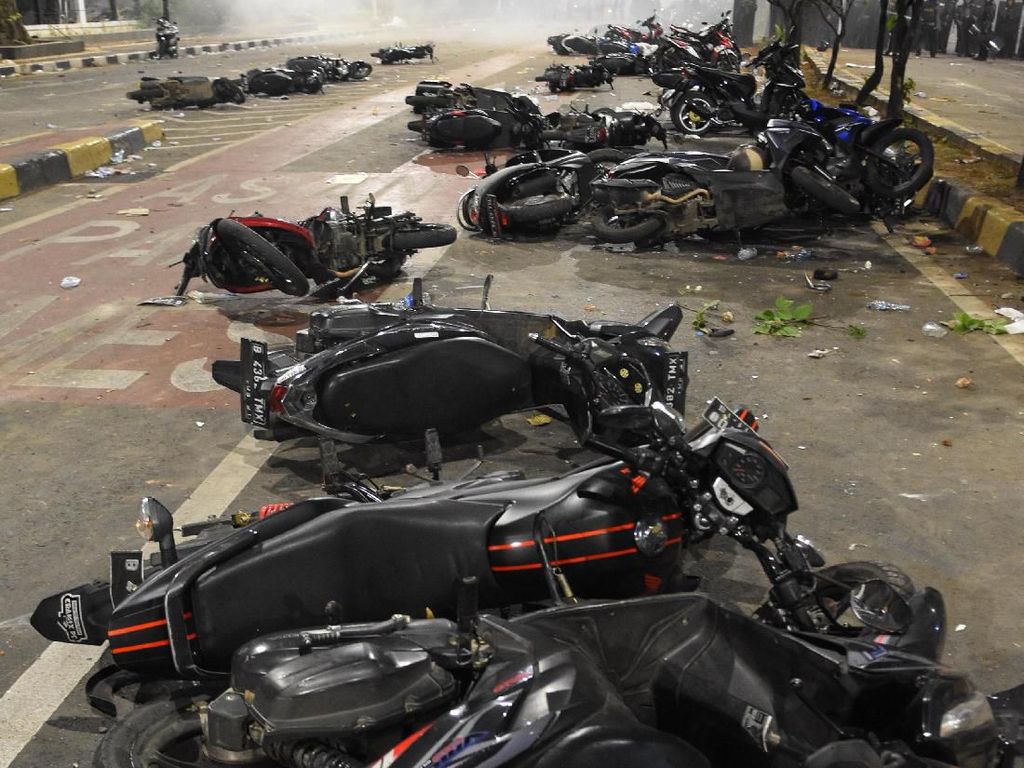 Motor yang Tergeletak Miring Bisa Terbakar Sendiri Motor yang Tergeletak Miring Bisa Terbakar Sendiri