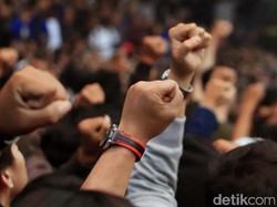 A Luta Continua! Lagu-lagu Ini Cocok Temani Perjuangan