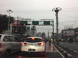 Pagi Ini Hujan Turun di Medan, Tapi Kabut Asap Masih Tebal