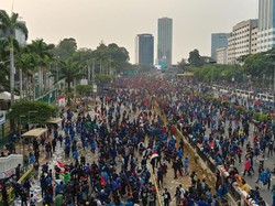 Ancaman Gangguan Ekonomi di Tengah Demo Mahasiswa