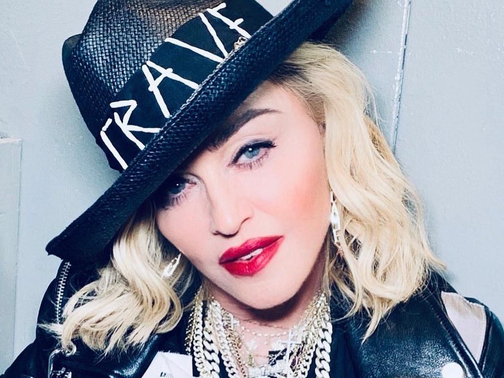 Madonna Sempat Terjangkit Virus Corona, Sekarang Sudah Sehat Madonna Sempat Terjangkit Virus Corona, Sekarang Sudah Sehat