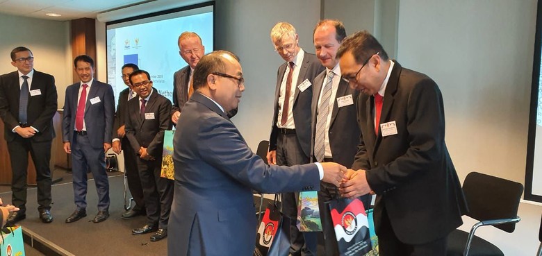 Tolak Ruu Kuhp, Mahasiswa Geruduk Dprd Bone Sulsel