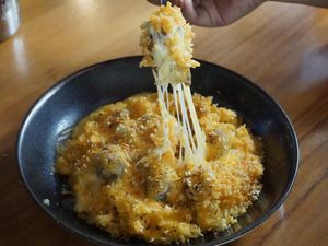Pilihan Menu Nasi dan Keju Gurih di Rice and Cheese Pilihan Menu Nasi dan Keju Gurih di Rice and Cheese
