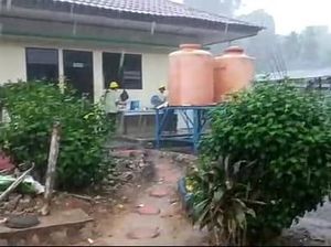 Jambi Diguyur Hujan Pagi Ini, Warga Bersyukur Jambi Diguyur Hujan Pagi Ini, Warga Bersyukur