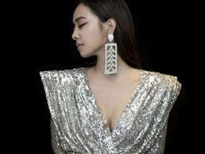 Ukuran Dada Dibahas, Penyanyi Taiwan Ini Kecewa Berat Ukuran Dada Dibahas, Penyanyi Taiwan Ini Kecewa Berat