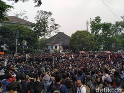 Momen Setahun Jokowi-Maruf, Mahasiswa Bandung Akan Demo Besar-besaran