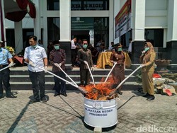 Narkoba dan Arak Jowo Dominasi Pemusnahan Barang Bukti di Kejari Ponorogo