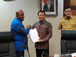 Pimpinan DPRD Ingin Bertemu Jokowi Sampaikan Masalah di Papua-Papua Barat