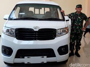 Laris Manis! 35 Unit Mobil Esemka Dipesan TNI AU Laris Manis! 35 Unit Mobil Esemka Dipesan TNI AU