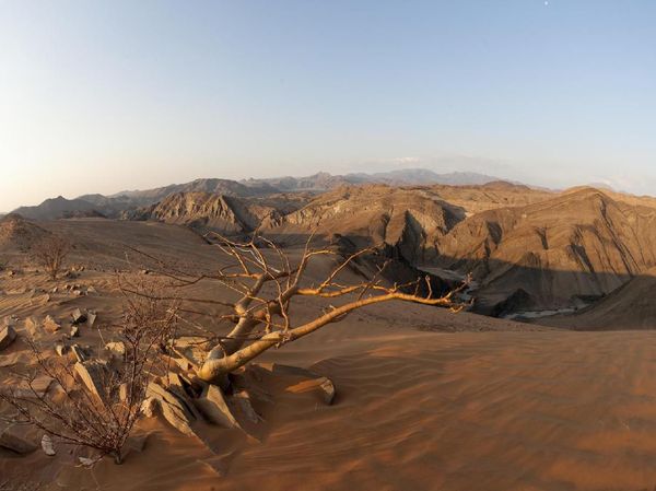 Foto: Mengintip Gerbang Neraka di Afrika