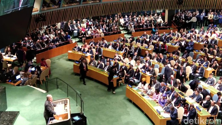 Gaya Diplomasi Jokowi dan Arah Politik Luar Negeri RI