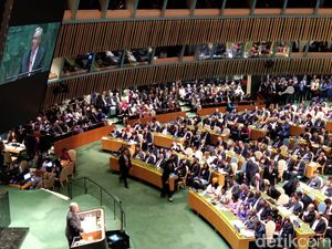 Gaya Diplomasi Jokowi dan Arah Politik Luar Negeri RI