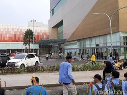 Ada Demo Mahasiswa di DPRD Sumsel, Palembang Icon Mall Tutup