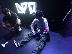 Mahasiswa Bawa Semangat We Gang Gang dalam Demo