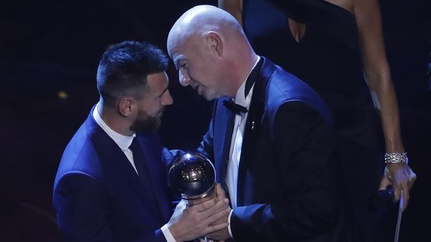 Ronaldo Tak Pilih Messi dalam Voting Pemain Terbaik FIFA