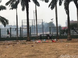 Personel Kodam Jaya Bentuk Formasi, Jaga Pagar DPR yang Jebol