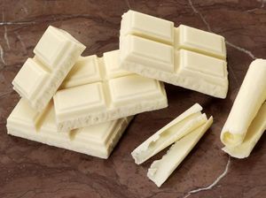 Kenapa White Chocolate Tidak Berwarna Cokelat?
