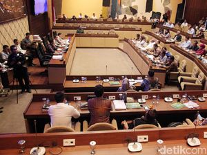 Pansus Pindah Ibu Kota Nilai Kajian Bappenas Belum Lengkap Pansus Pindah Ibu Kota Nilai Kajian Bappenas Belum Lengkap