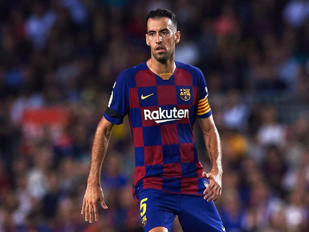 Gara-gara Liverpool, Sergio Busquets Tak Lagi Main Twitter? Gara-gara Liverpool, Sergio Busquets Tak Lagi Main Twitter?