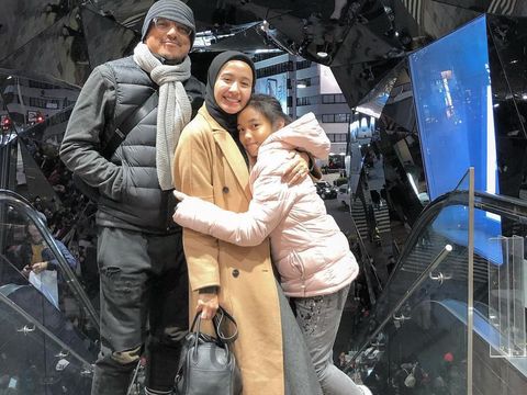 Laudya Cynthia Bella Bungkam Soal Rumah Tangga, Apa Untungnya?