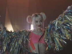 Margot Robbie Ungkap Hubungan Birds of Prey dan Suicide Squad