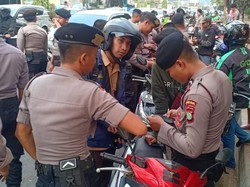 Polisi Sweeping Pelajar di Jalan Gatsu, Ada yang Bawa Mercon-Pylox