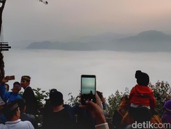 Negeri di Atas Awan Gunung Luhur, Bagaimana Bisa Sampai Viral?