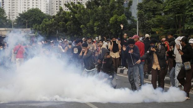 Mendikbud Pastikan Tak Ada Sanksi Bagi Pelajar yang Ikut Demo