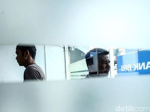 Ini 21 Bank yang Biaya Transfernya Turun Jadi Cuma Rp 2.500 Ini 21 Bank yang Biaya Transfernya Turun Jadi Cuma Rp 2.500