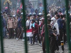 News Of The Week: Rusuh Demo di DPR, Mahasiswa Tewas di Kendari