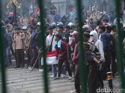 News Of The Week: Rusuh Demo di DPR, Mahasiswa Tewas di Kendari