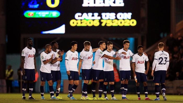 JUDI ONLINE Tottenham Hotspur tersingkir di babak ketiga Piala Liga Inggris 2019/2020 usai kalah dari Colchester United lewat adu penalti. (Foto: Stephen Pond/Getty Images)