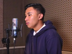 Ditaksir Awkarin, Presiden BEM UGM Digoda Netter: Aku Bucinmu!