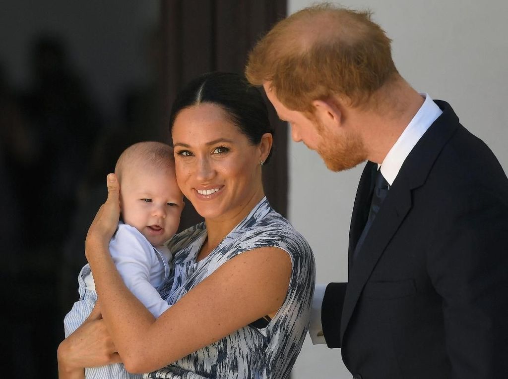Baikan Lagi, Meghan Markle dan Harry Akan Reuni dengan Keluarga Kerajaan Baikan Lagi, Meghan Markle dan Harry Akan Reuni dengan Keluarga Kerajaan