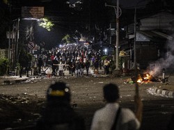Polisi Tangkap Puluhan Orang di Kemanggisan Slipi Jaya