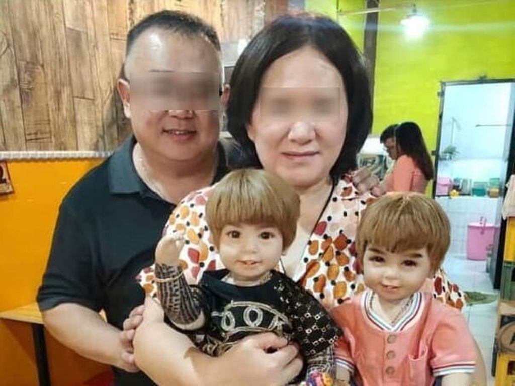 Boneka Mistis yang Dipercaya Bisa Bikin Kaya Ini Bikin Heboh di Malaysia Boneka Mistis yang Dipercaya Bisa Bikin Kaya Ini Bikin Heboh di Malaysia