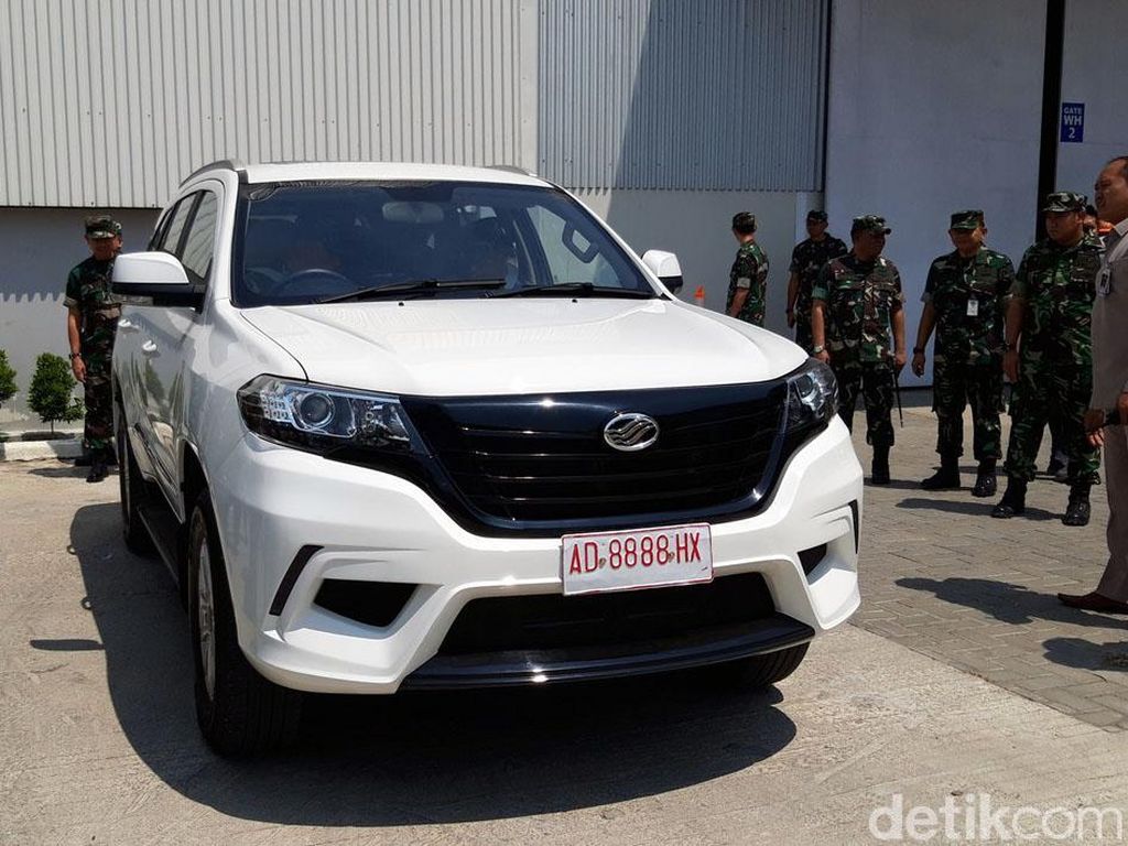 Calon Lawan Berat SUV Esemka, dari Wuling Almaz sampai Honda CR-V Calon Lawan Berat SUV Esemka, dari Wuling Almaz sampai Honda CR-V