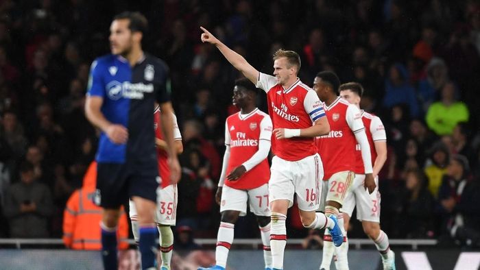 JUDI ONLINE Arsenal menang 5-0 atas Nottingham Forest di babak ketiga Piala Liga Inggris (Foto: Laurence Griffiths/Getty Images)