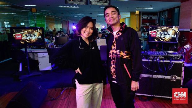 Rangkak Perlahan Dipha Barus Menjadi DJ