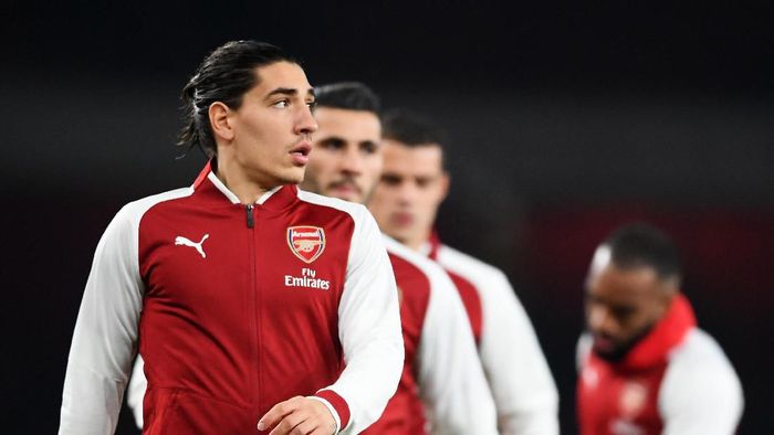  mengaku ada minat dari klub Italia terhadap kliennya Agen Akui Bellerin Diminati Klub Italia