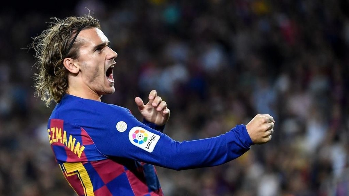 Didier Deschamps tak khawatir dengan kondisi Antoine Griezmann yang tampil melempem bersama Barcelona (Foto: Lluis Gene / AFP)