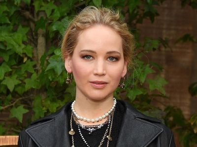 10 Nama Julukan Kocak Artis Hollywood, Ikan Mas sampai Kodok