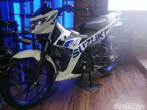 Motor Legend Suzuki, Satria F150 Ikut Bersolek Motor Legend Suzuki, Satria F150 Ikut Bersolek