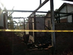 Rumah Warga Dilahap Api di Tegal, Seorang Kakek Tewas Terbakar