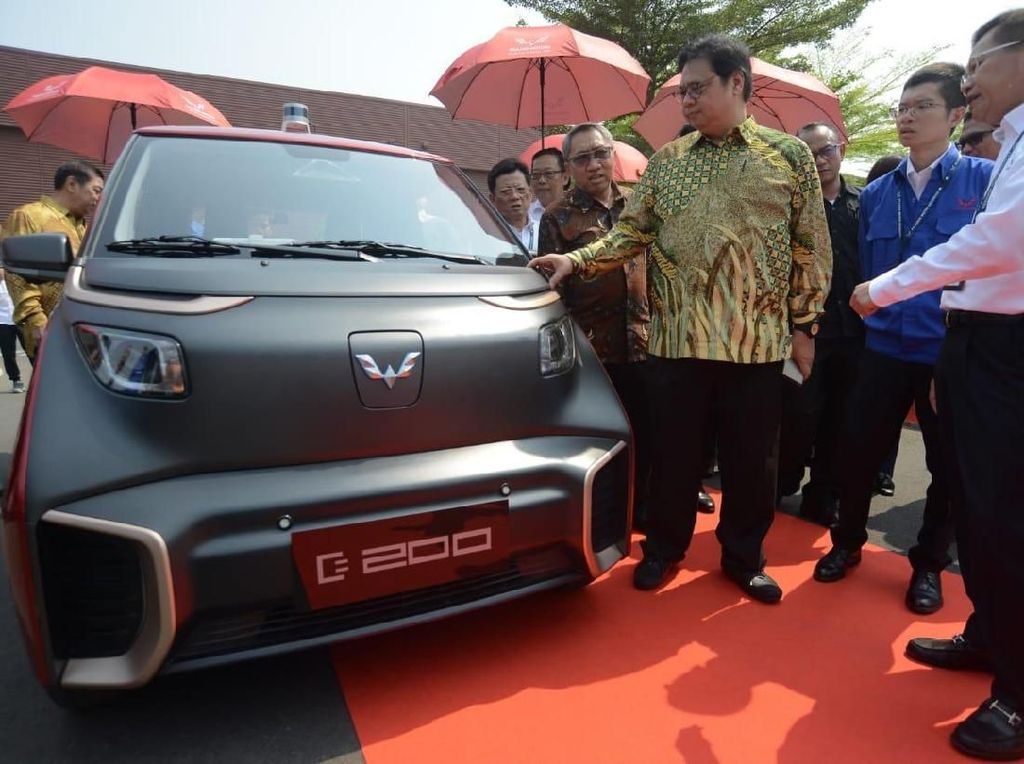 Kata Menperin Soal Mobil Hantu Wuling Kata Menperin Soal Mobil Hantu Wuling