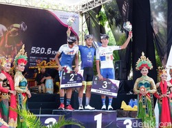 Juara Etape Kedua Tour de Banyuwangi Ijen, Aiman Persembahkan untuk Taufik
