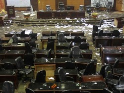 Penahanan 3 Mahasiswa Perusak Gedung DPRD Sumbar Ditangguhkan